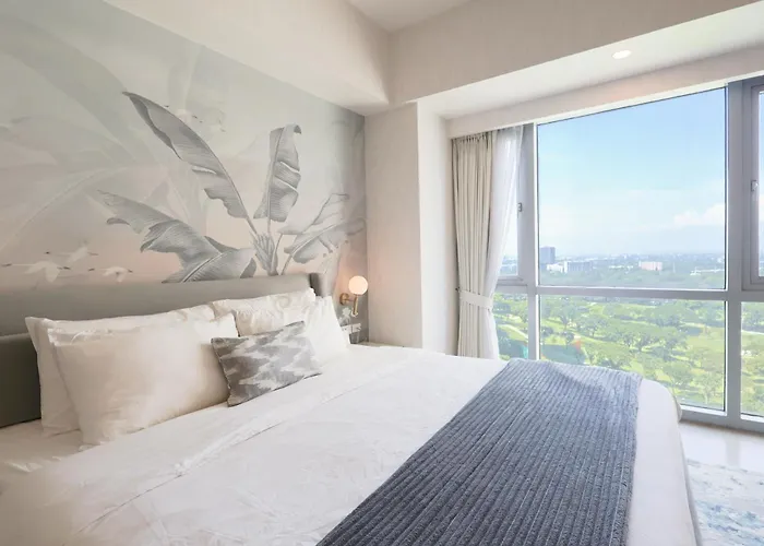 Bgc With Golf Course View *